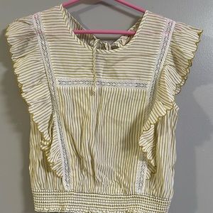 NEW Hem and Thread, short sleeve top